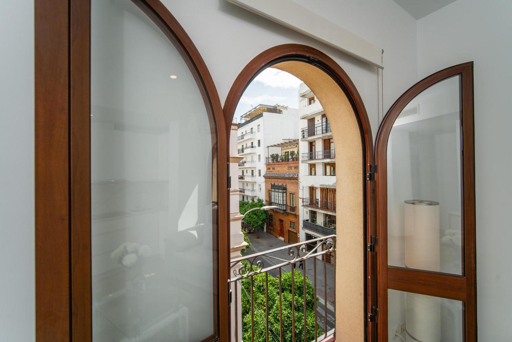 Gravina Corner House Apartment *